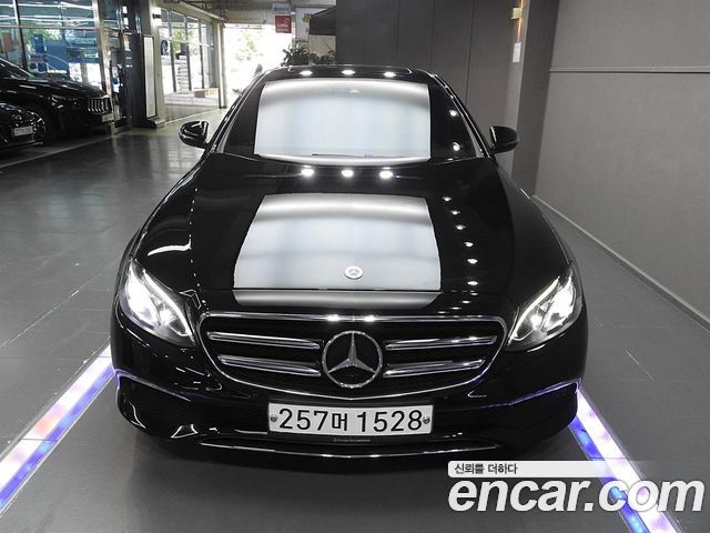 Mercedes-Benz E-Class E250 Avantgarde