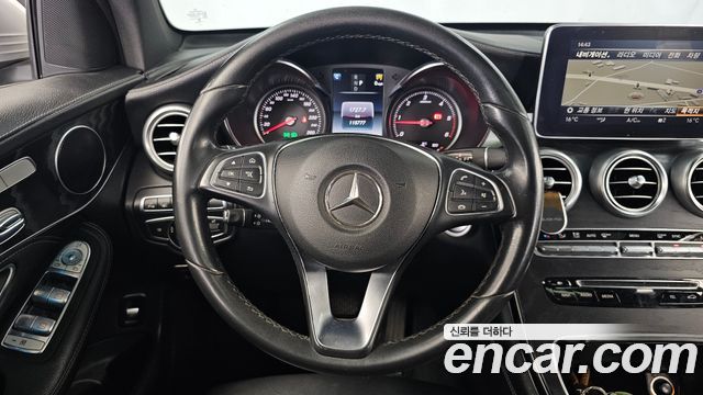Mercedes-Benz GLC-Class GLC220 d 4MATIC Premium
