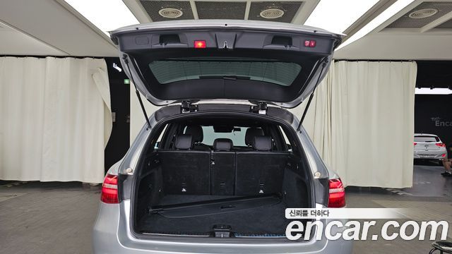 Mercedes-Benz GLC-Class GLC220 d 4MATIC Premium