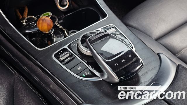 Mercedes-Benz GLC-Class GLC220 d 4MATIC Premium