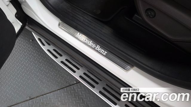Mercedes-Benz GLE-Class GLE350e 4MATIC