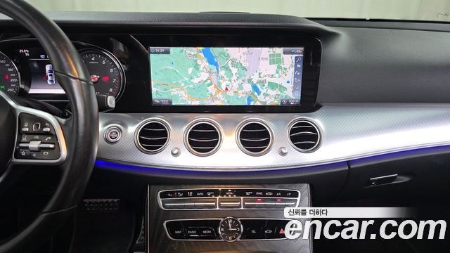 Mercedes-Benz E-Class E250 Avantgarde