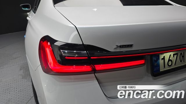 BMW 7-Series 740Li xDrive M Sport Package