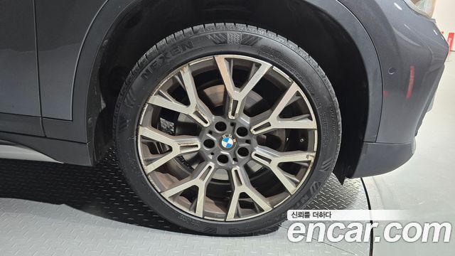 BMW X1 xDrive 20i xLine