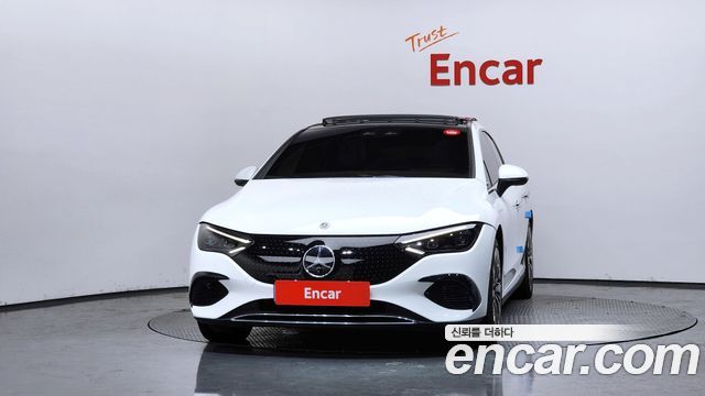 Mercedes-Benz EQE EQE350+