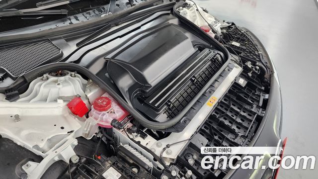 Mercedes-Benz EQE EQE350+
