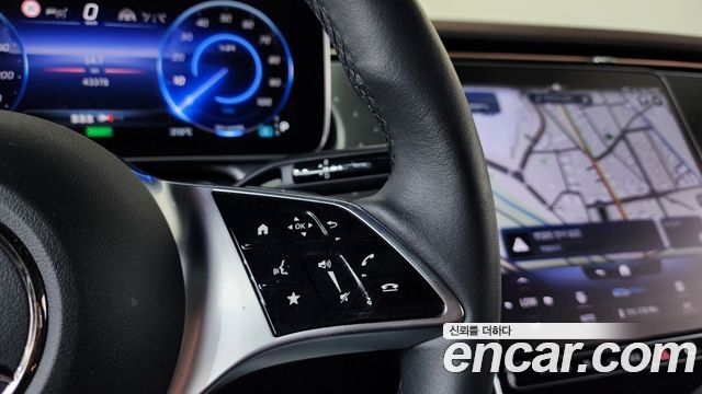 Mercedes-Benz EQE EQE350+