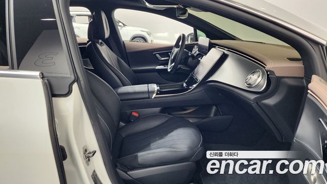 Mercedes-Benz EQE EQE350+