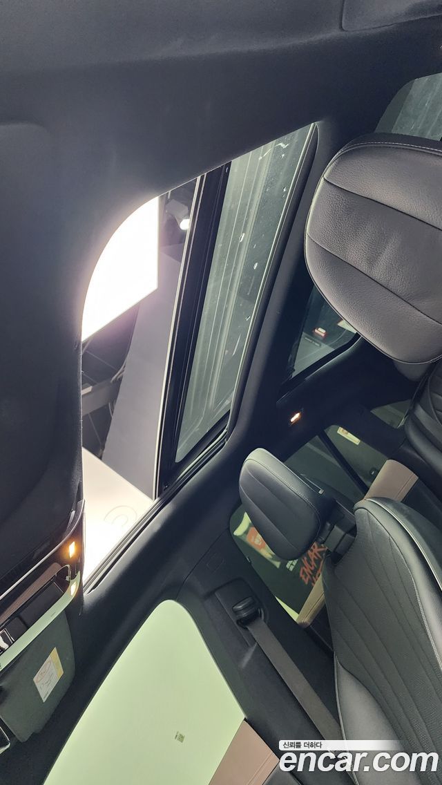 Mercedes-Benz EQE EQE350+