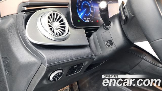 Mercedes-Benz EQE EQE350+