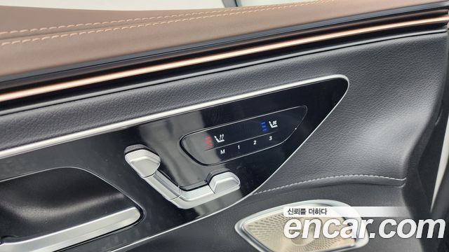 Mercedes-Benz EQE EQE350+