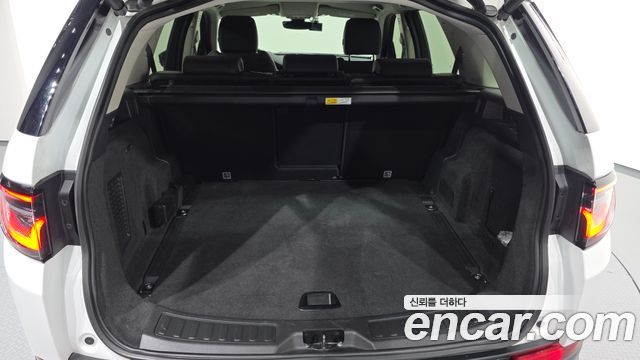 Land Rover Discovery Sport D150 S
