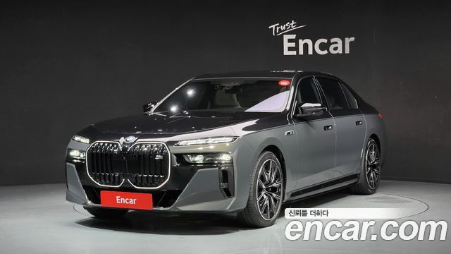 BMW i7 M70 xDrive M Performance