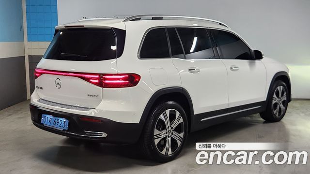 Mercedes-Benz EQB EQB300 4MATIC
