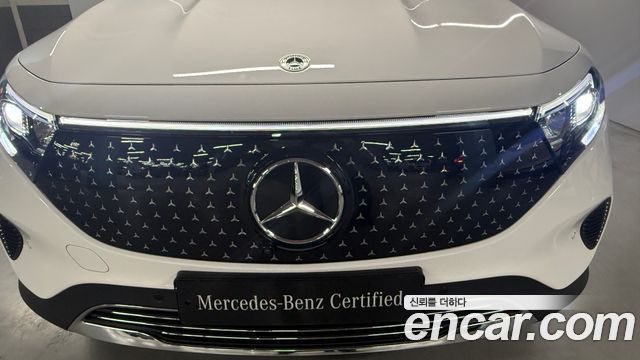 Mercedes-Benz EQB EQB300 4MATIC