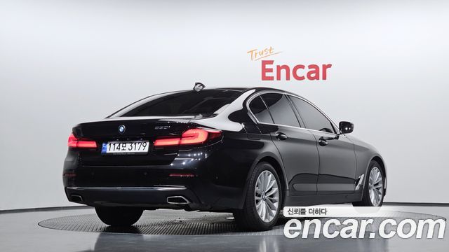 BMW 5-Series 530i Luxury