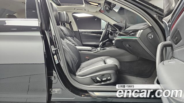 BMW 5-Series 530i Luxury