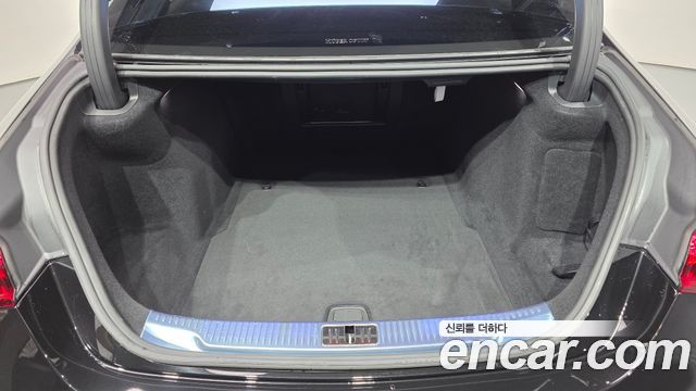 Mercedes-Benz S-Class S500L 4MATIC