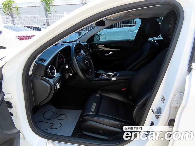 Mercedes-Benz C-Class C200