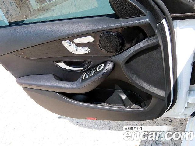 Mercedes-Benz C-Class C200