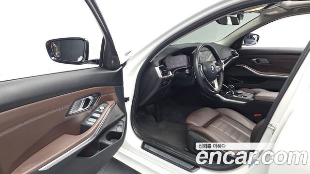 BMW 3-Series 320d Luxury