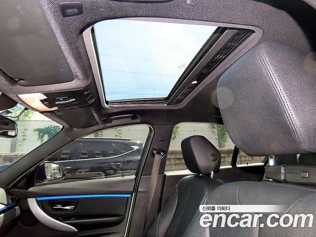 BMW 3-Series 320i M Sport