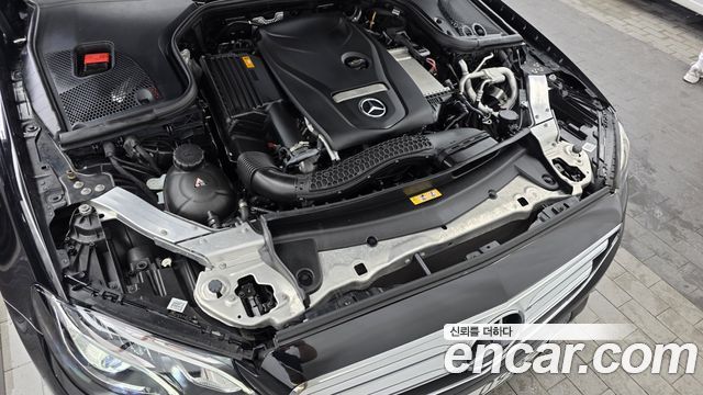 Mercedes-Benz E-Class E300 Avantgarde