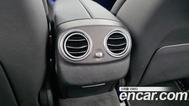 Mercedes-Benz E-Class E300 Avantgarde