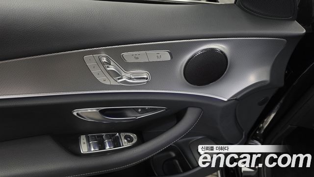 Mercedes-Benz E-Class E300 Avantgarde