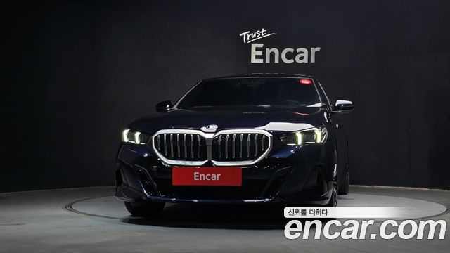 BMW 5-Series 530i xDrive M Sport