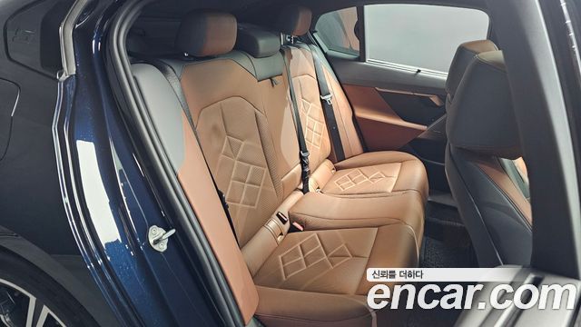 BMW 5-Series 530i xDrive M Sport