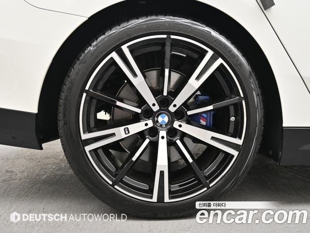 BMW 5-Series 530i xDrive M Sport