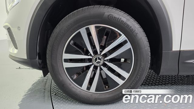 Mercedes-Benz GLB-Class GLB200 d
