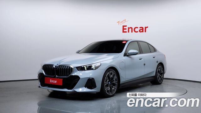 BMW 5-Series 530e M Sport