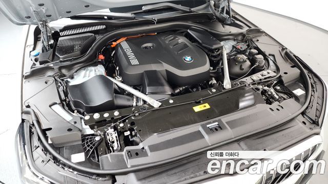 BMW 5-Series 530e M Sport