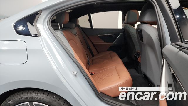 BMW 5-Series 530e M Sport