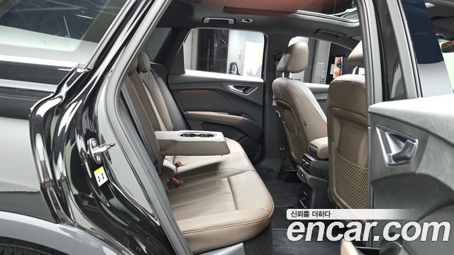 Audi Q4 e-tron 45 Premium
