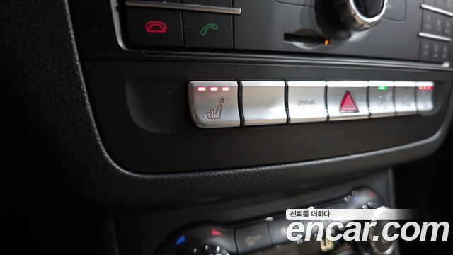 Mercedes-Benz B-Class B220