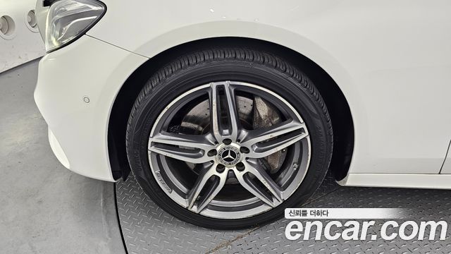 Mercedes-Benz E-Class E350d