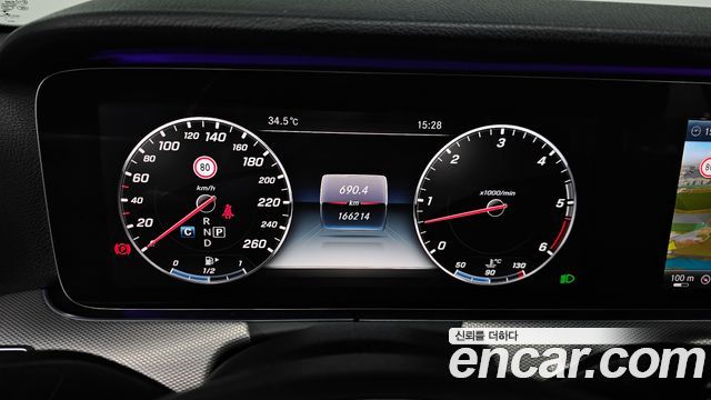 Mercedes-Benz E-Class E350d