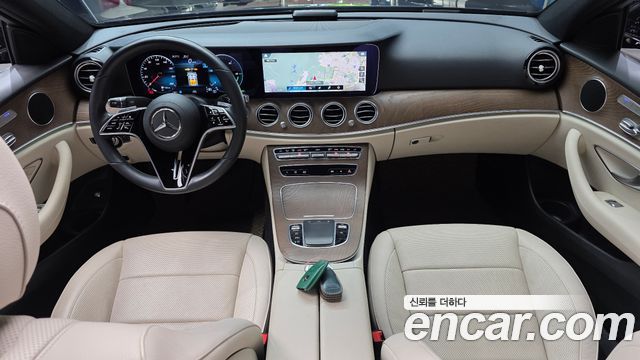 Mercedes-Benz E-Class E220d 4MATIC Exclusive