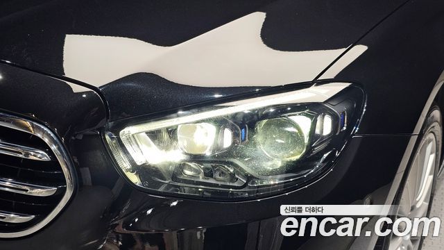 Mercedes-Benz E-Class E220d 4MATIC Exclusive
