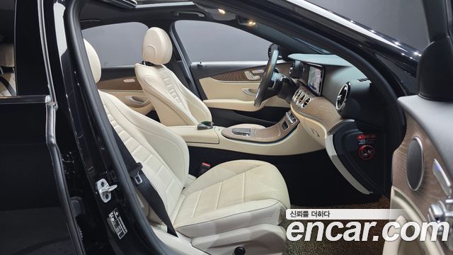 Mercedes-Benz E-Class E220d 4MATIC Exclusive