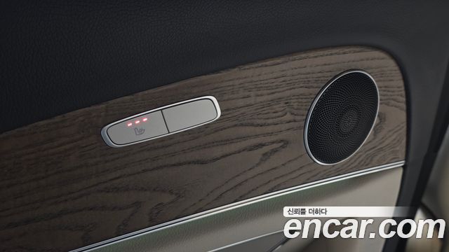 Mercedes-Benz E-Class E220d 4MATIC Exclusive