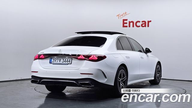 Mercedes-Benz E-Class E200 AMG Line