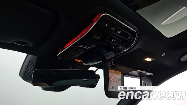 Mercedes-Benz E-Class E200 AMG Line