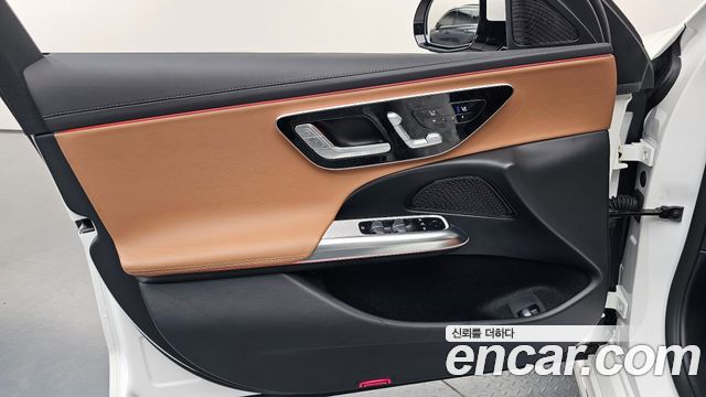 Mercedes-Benz E-Class E200 AMG Line