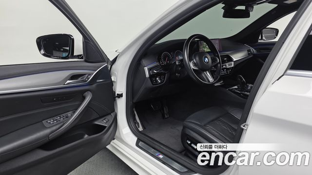 BMW 5-Series 520d M Sport Package Plus