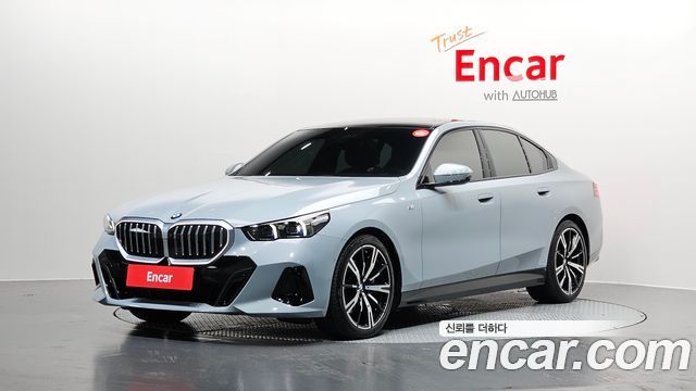 BMW 5-Series 530i xDrive M Sport