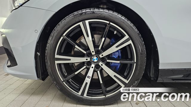 BMW 5-Series 530i xDrive M Sport